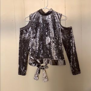 Cold shoulder crushed velour open back top